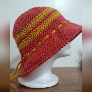 Handmade crochet  Hat **(3x25)